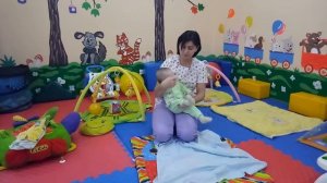 Упражнения для сидения и ползания. Ребенок 7-10 месяцев.  Гипертонус.