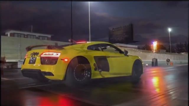 Underground Racing Worlds quickest R8… смотреть онлайн