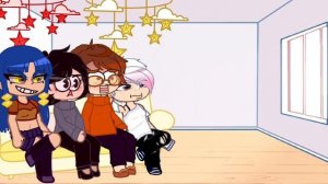 ??Реакция Не_Дам на Не_13 карт??