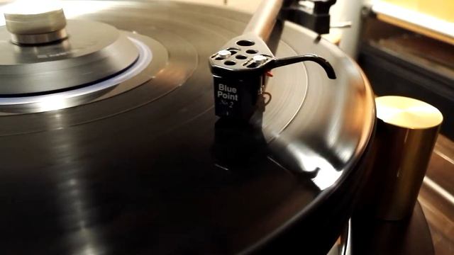 Giradiscos Michell Gyrodec ,Brazo Rega RB300 , Capsula Sumiko Blue Point n2, Proyect Measure It Bas смотреть онлайн