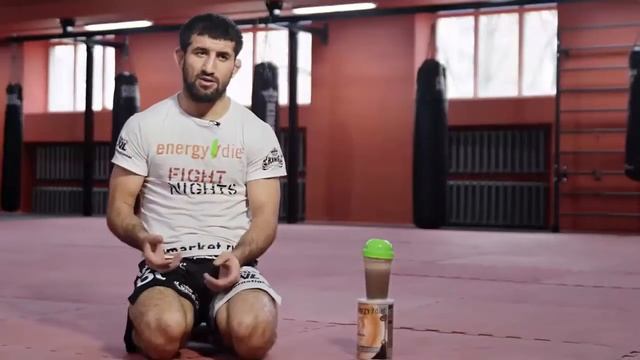 Расул Мирзаев Energy Diet помогает мне восстанавливаться смотреть онлайн