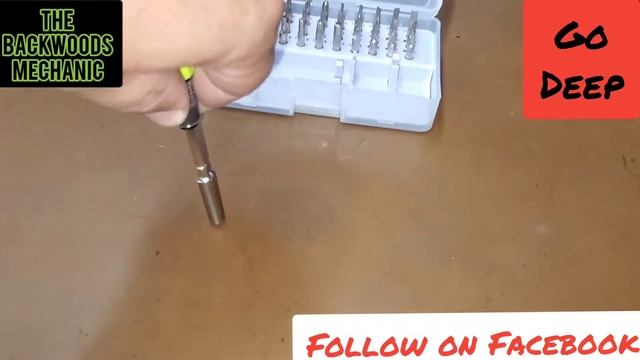 32 in 1 Precision Mini Screwdriver Bit Set Review Model #7389C смотреть онлайн