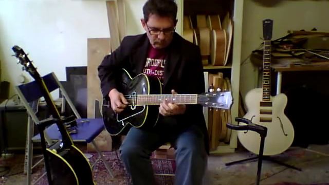 Daniel Slaman on Charlie Christian pickups; CC Pickups versus Lollar Pickups смотреть онлайн