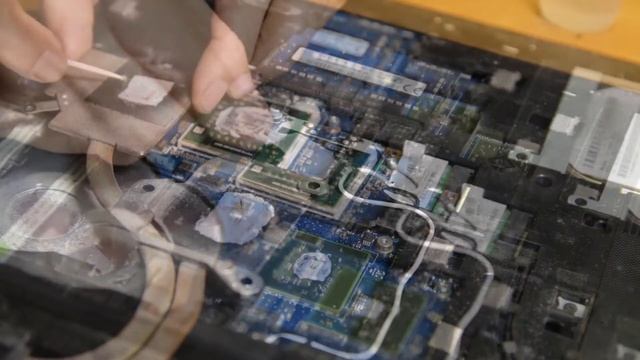 Чистка системы охлаждения ноутбука смотреть онлайн