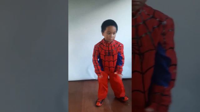 John Asher's Super Hero Dance смотреть онлайн