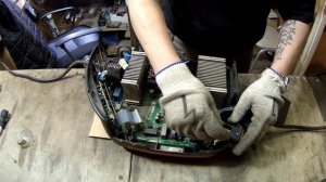 Ремонт Kemppi Minarc EVO 180. Не стабильная работа. Щелканье по всей плате основной цепи Z001.