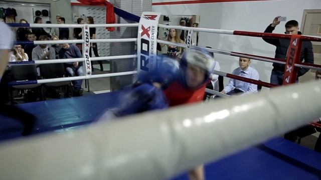 Вечер Бокса в RDX "Белые Воротнички" смотреть онлайн