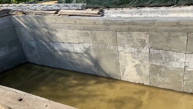 21.06.21. Заполняем пруд водой! ? . Защитили клубнику от птиц. смотреть онлайн