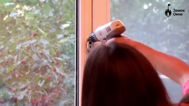 Монтаж ограничивающего замка на окна смотреть онлайн
