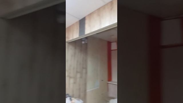 поменял дизайн парикмахерскую