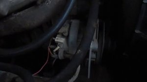 ЗМЗ 402 колбасит холостой