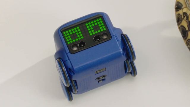 ✅ Boxer - Interactive A.I. Robot Toy (Blue) with Personality and Emotions, for Ages 6 and Up смотреть онлайн