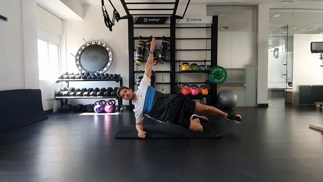 Circuito 1 - CORE nivel básico - Entrenamiento desde casa смотреть онлайн