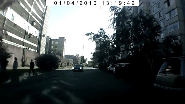 Димитрова между Комсомольским и Некрасова смотреть онлайн