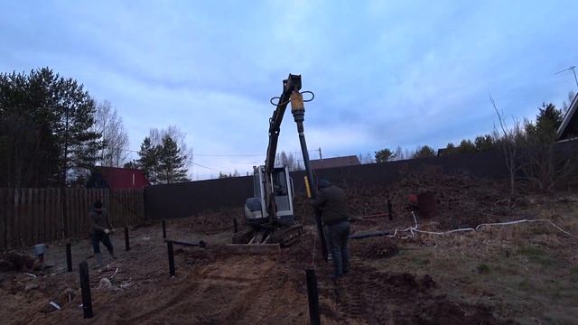 Гильдия Строителей | Монтаж винтовых свай под каркасный дом | Установка свайного фундамента в ЛенОб смотреть онлайн
