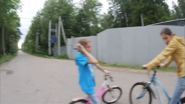 Хор Пятницкого Озеро Круглое На велосипедах VLOG смотреть онлайн