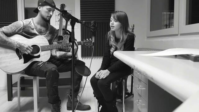 Alles leuchtet/ Cover Daleena смотреть онлайн