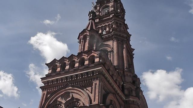 Достопримечательности Казани (остров Свияжск, Казанский Кремль, Голубые озёра, Дворец Земледельцев) смотреть онлайн