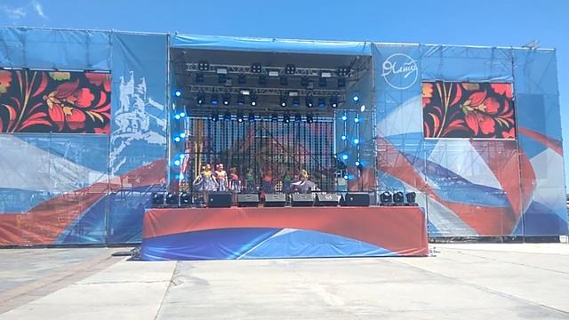 Образцовый ансамбль народного танца "Черноморочки" смотреть онлайн