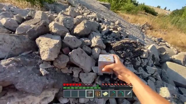 Minecraft in Real Life POV SECRET VILLAGER HOUSE in Realistic Minecraft RTX Texture Pack 創世神第一人稱真人版 смотреть онлайн
