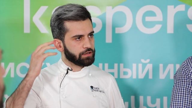 Պատրաստում ենք գյոզա (ճապոնական պելմեններ) և խոսում Kaspersky Antidrone համակարգի մասին смотреть онлайн