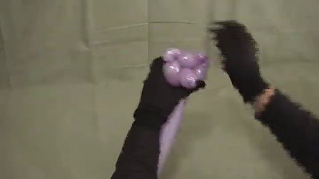 Learn how to make a balloon animal teddy bear using balloon twisting смотреть онлайн
