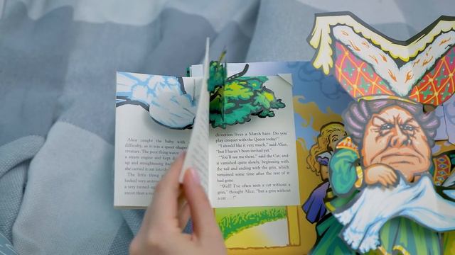?Alice's Adventures In Wonderland In 10 Minutes: A Pop-Up Book смотреть онлайн