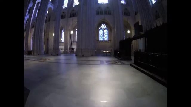 Кафедральный Собор Иоанна Богослова Нью Йорк SaintJohnChurch смотреть онлайн