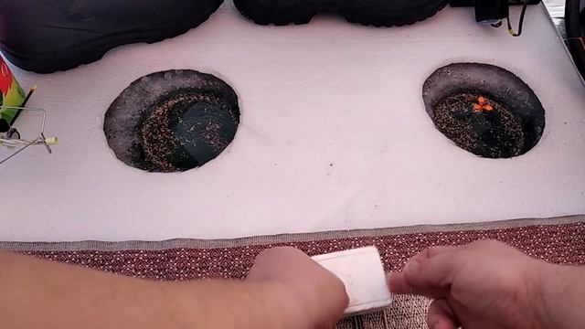 ТАКОГО КЛЁВА НЕ ОЖИДАЛ...ловля карася на поплавок зимой с комфортом ночью в палатке смотреть онлайн