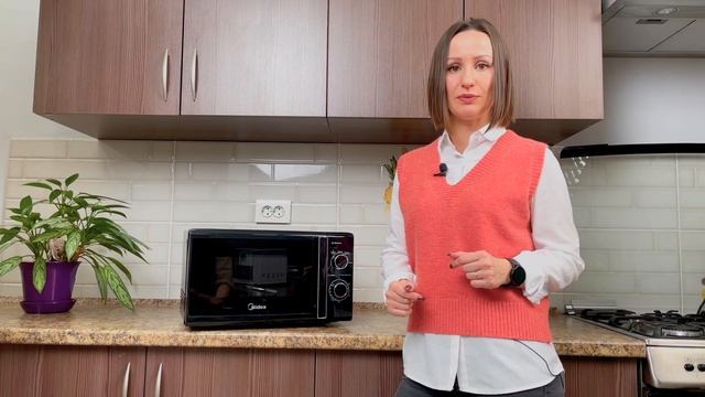 Микроволновая печь Midea MM720CPO-B смотреть онлайн
