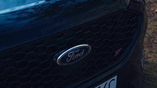 Ford Edge ST смотреть онлайн