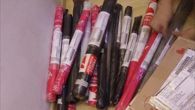 Sticker packing смотреть онлайн