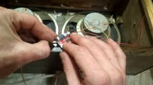 Блютуз колонка своими руками из старой советской колонки.