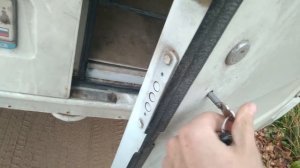 Замок на заднюю дверь автомобиля Газель