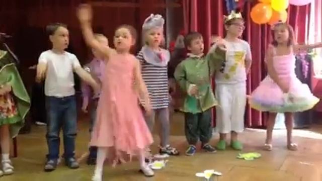 Здравствуй, школа..MOV смотреть онлайн