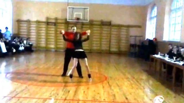 Salsa Club Kherson выступление в 20 школе.mpg смотреть онлайн