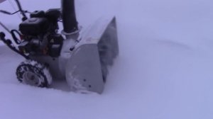 Офигенный снегоуборщик Интерскол смб-650э