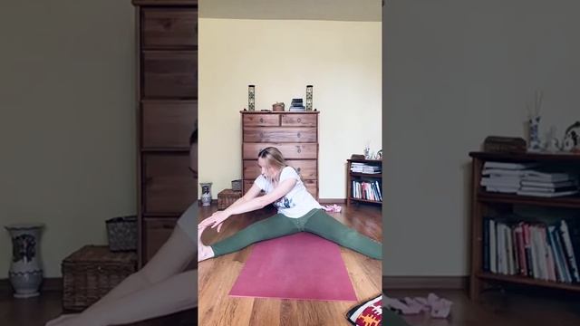 Йога в формате «Активное долголетие»❤️ смотреть онлайн