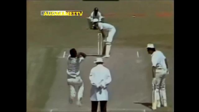 Kris Srikanth hammers West indies 1988 Sanjeev Sharma 5 Wickets смотреть онлайн