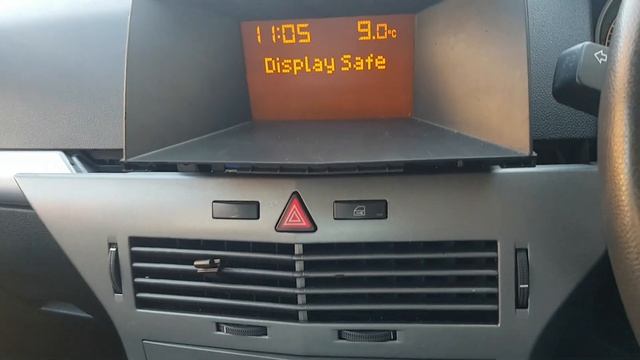 Vauxhall Astra H display safe part 1 смотреть онлайн