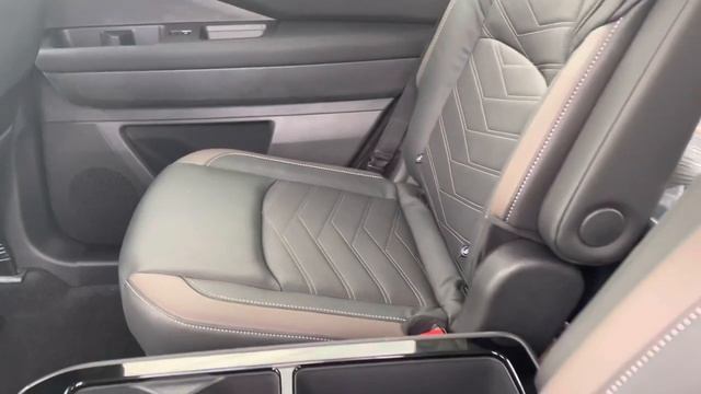 Lisa: 2022 Nissan Pathfinder