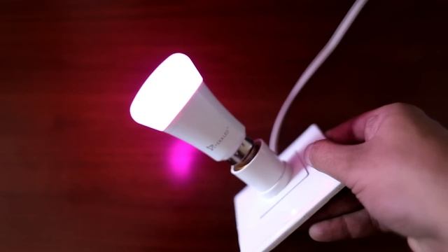 Syska Smartlight Rainbow LED Smart Bulb - Unboxing And Review