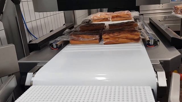 WEBOMATIC® the chamber belt machine CL-C 950 смотреть онлайн