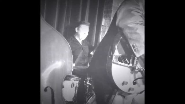 Boz Boorer and the Brooklyn Bozmen смотреть онлайн