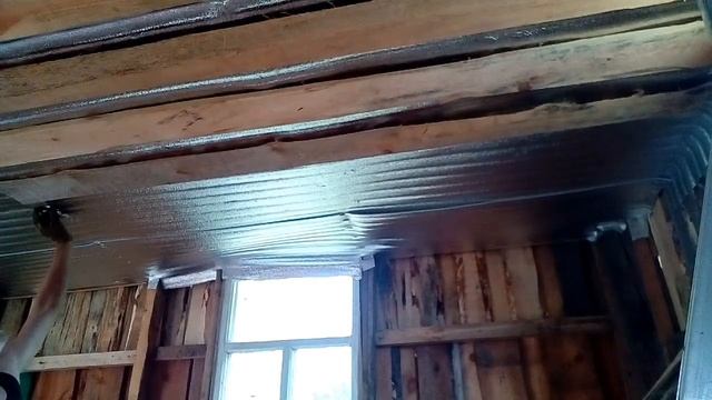 Курятник своими руками. Когда нет материала, а строить надо)))) смотреть онлайн