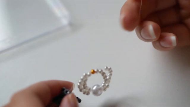DIY Pearl Bead Ring смотреть онлайн