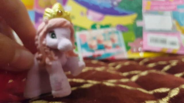 Распаковка Filly Royale/Новые лошадки/Пакетики смотреть онлайн