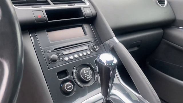 Peugeot 3008. 2011. Читай описание смотреть онлайн