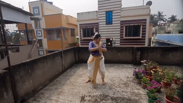 Veena Vadini Varde Dance Cover by Oindrilla Das|Saraswati Vandana смотреть онлайн