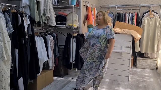 Стильные образы для свободных женщин. Модные примерки в Сочи. total look. В гостях у Ангелины смотреть онлайн